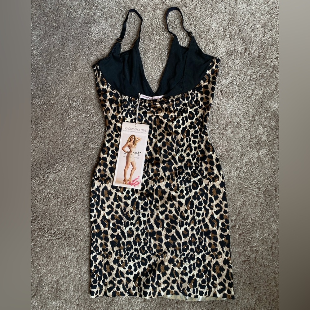 SO CURVACEOUS PUSH-UP SHAPING SLIP WITH PANTY